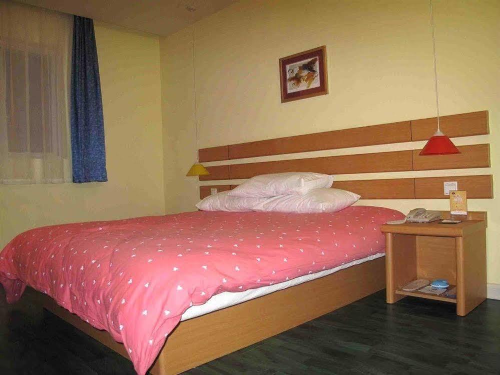 Home Inn Yantai Haiyang Bus Station Shengchancun Eksteriør bilde