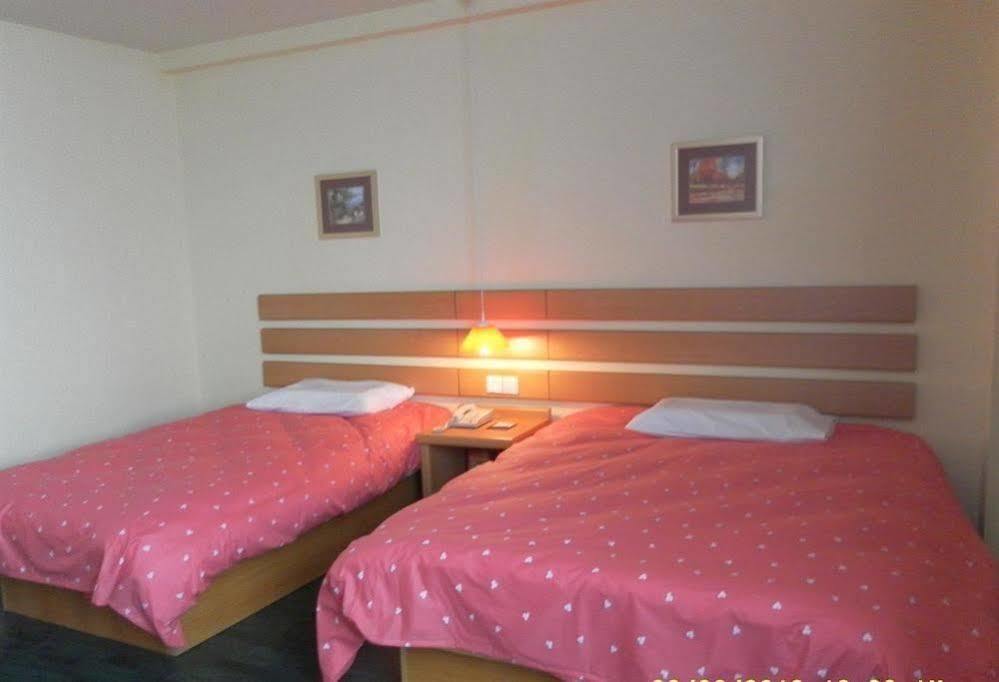 Home Inn Yantai Haiyang Bus Station Shengchancun Eksteriør bilde